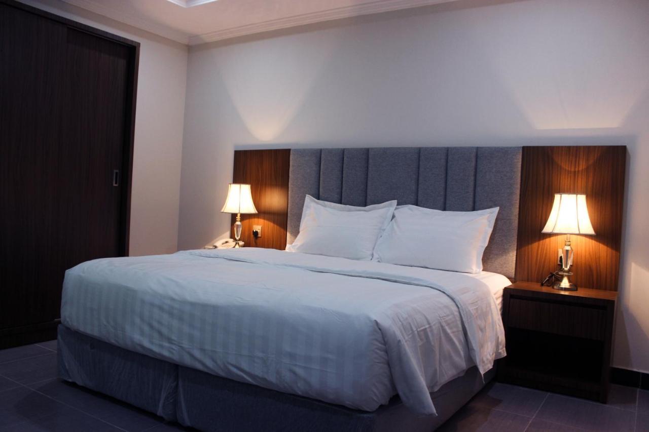 Golden Suites Jubail Exterior photo