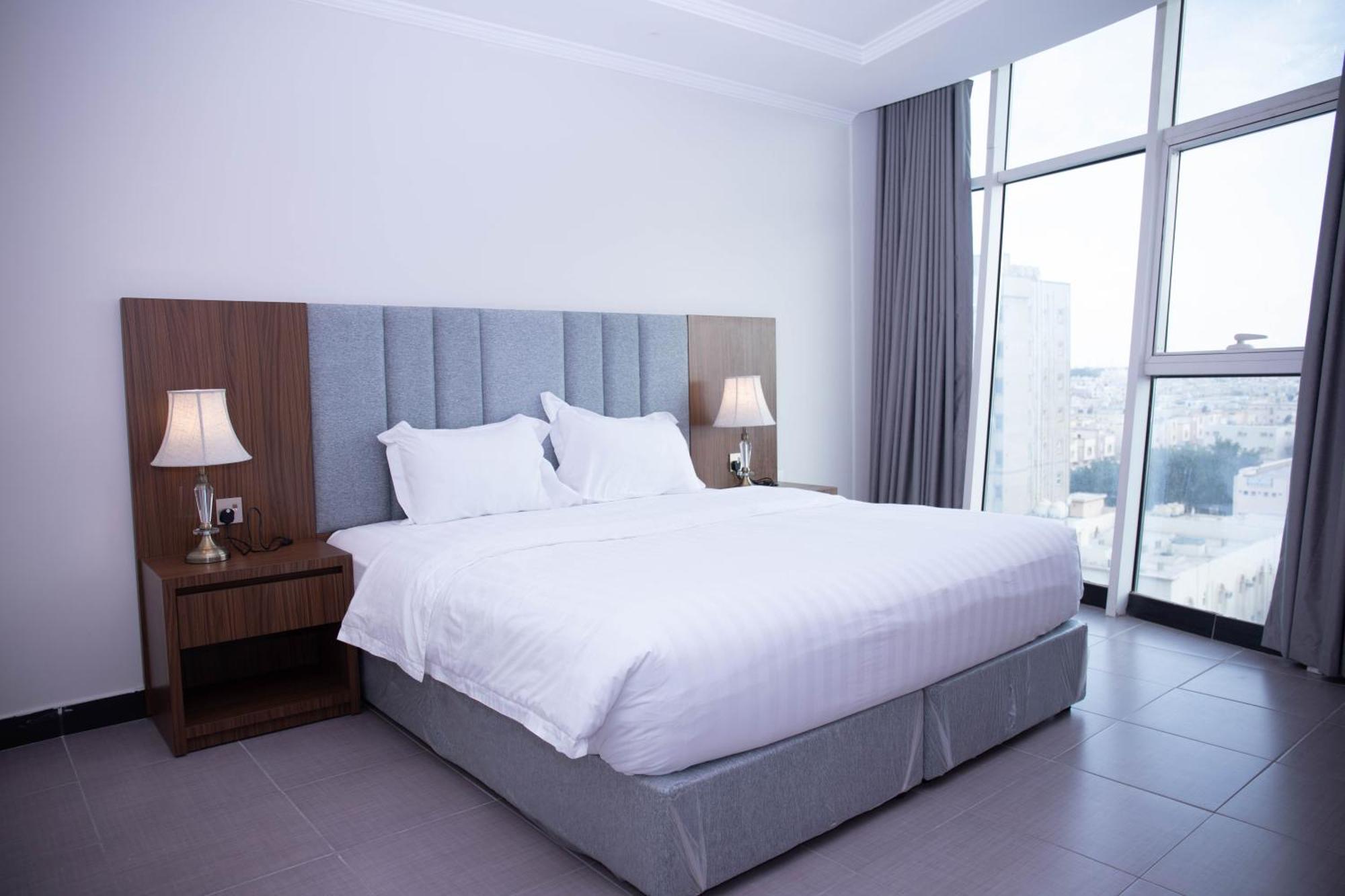 Golden Suites Jubail Exterior photo