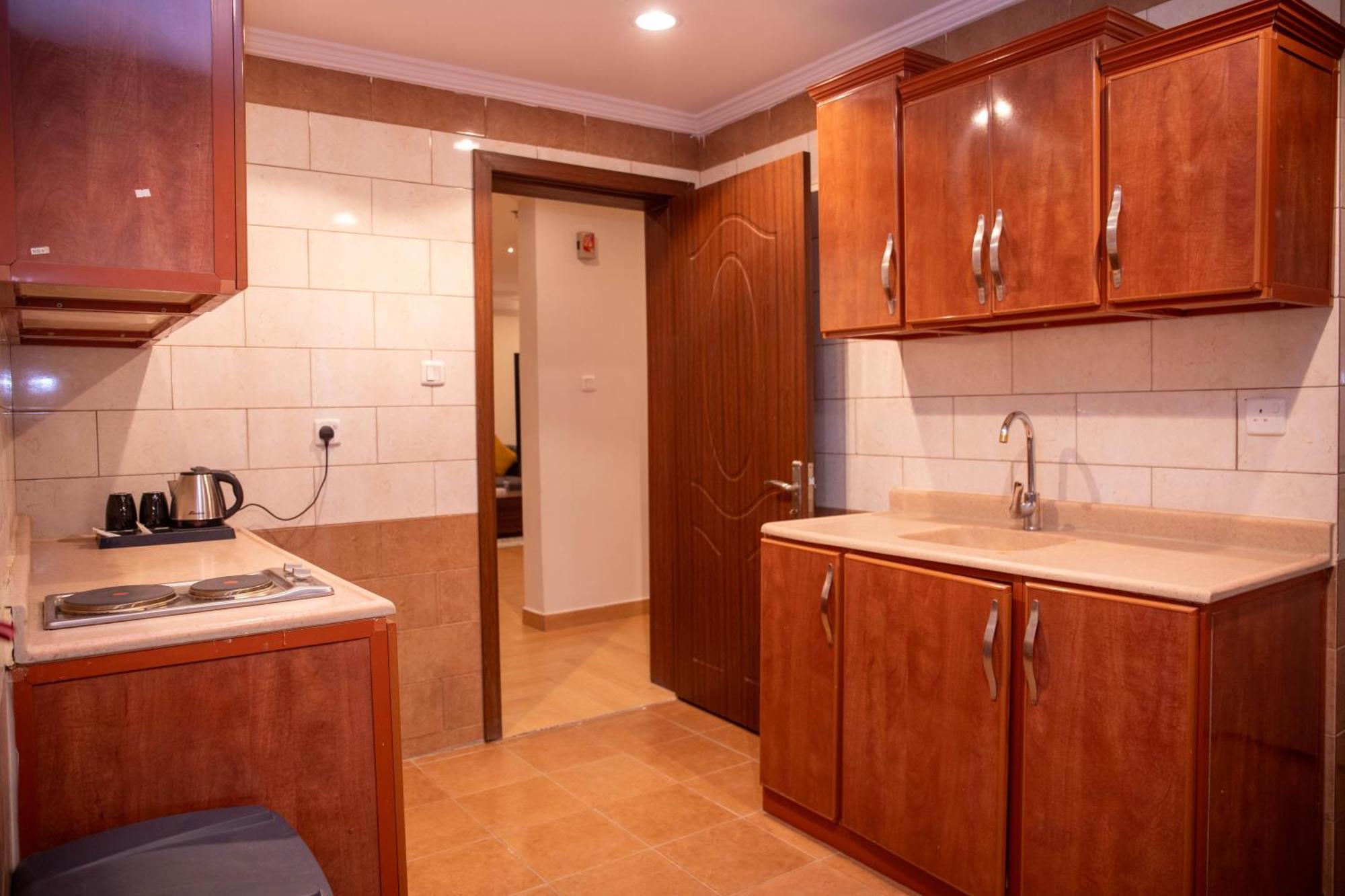 Golden Suites Jubail Exterior photo